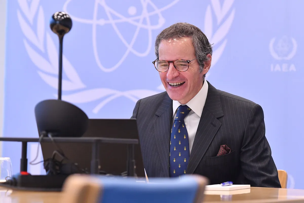 Rafael Mariano Grossi, IAEA Director General, spoke with Mr. JongKap Kim, President and CEO of KEPCO (Korea Electric Power Corporation), during a virtual meetin